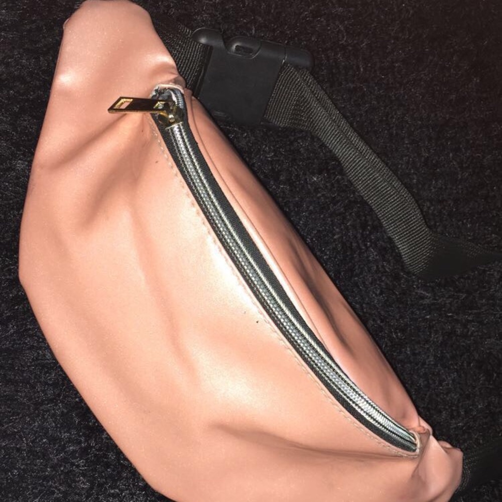Fanny Pack